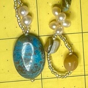 Vintage handcrafted turquoise pearls necklace